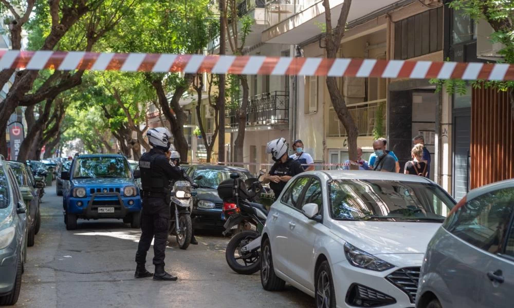 Γυναικοκτονία στη Θεσσαλονίκη: Καρέ καρέ η σύλληψη του δολοφόνου της 55χρονης (βίντεο)